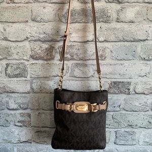 MICHAEL KORS CROSSBODY PURSE